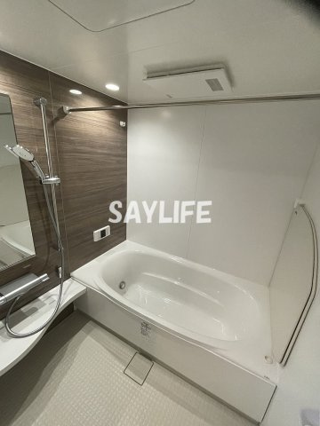 ラ・メェール鶴見の浴室