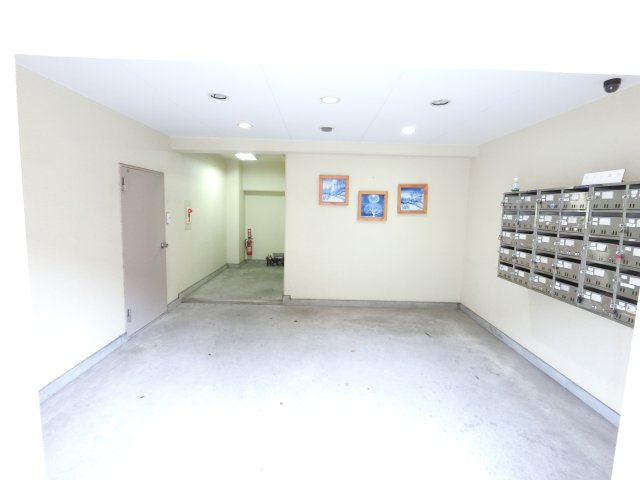 【エントランス】