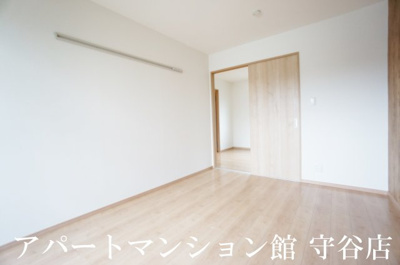 【寝室】 | クレセントコート