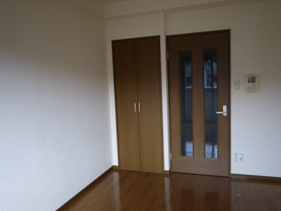 【居間・リビング】 | ロイヤル山口Ⅲ