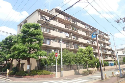 【外観】 | 朝日プラザ緑橋 | ◎大阪メトロ中央線・今里筋線『緑橋駅』徒歩6分！
◎小学校が徒歩2分と近くお子様の通学が安心です♪
◎周辺施設充実で生活至便♪