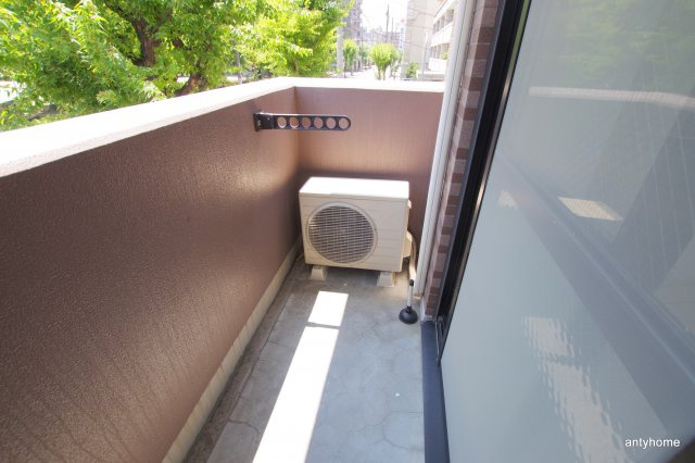 アルビオン西梅田　仲介手数料無料のバルコニー