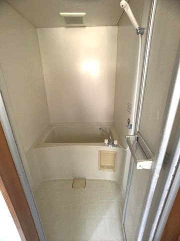 まさともハイツの浴室