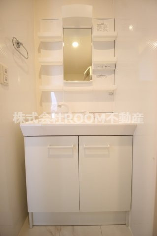 セジュールエクラ　A棟の独立洗面台|独立洗面台あり、毎朝おしゃれに忙しい女性の方におすすめです