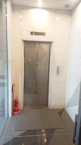 ＣＯＭＢＯＸ三軒茶屋ビルの設備