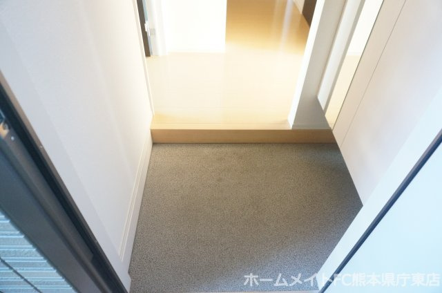 グリーン　アベニューの玄関
