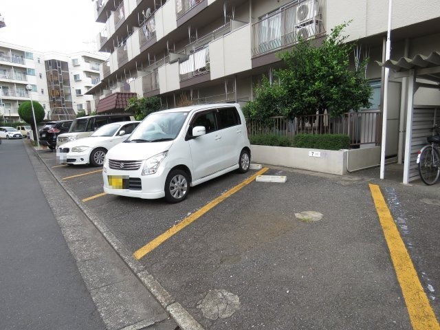 富士見マンションA棟　2LDK　ペット可中古マンションの駐車場