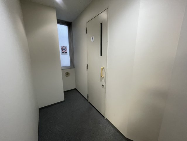 【その他共用部分】 | 厚木国際ビル | 共用トイレ