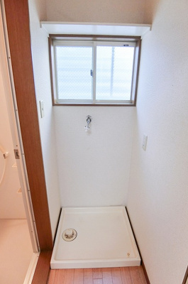 【設備】 | サンオーシャン | 室内洗濯機置き場