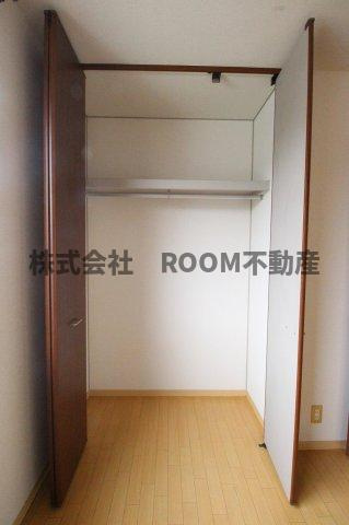 フォーレス若葉の収納|こまごまとしたものを収納できそうですね