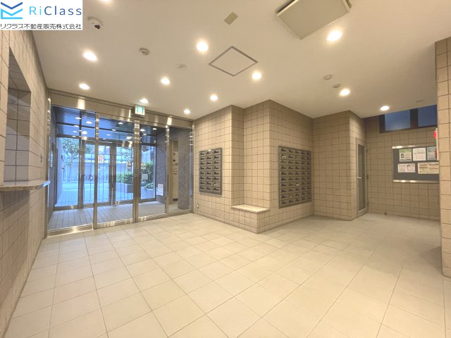 グランドメゾン三宮のエントランス|毎日通るエントランスはこのようになっています