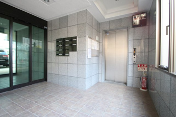 【エントランス】