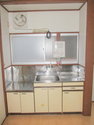 【キッチン】 | サンライズ明和 | 2口ガスコンロ設置可能