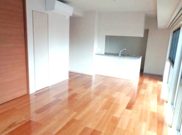 ライオンズ府中駅前の居間・リビング