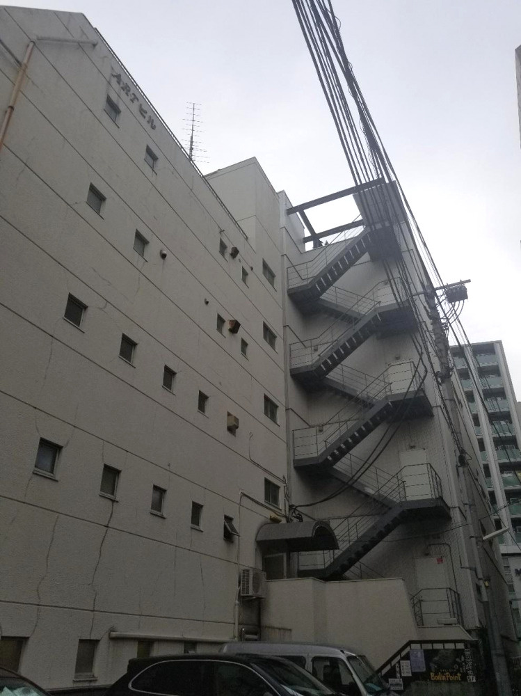 アート第一ビルの外観