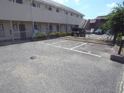 【駐車場】 | ルーラル | 駐車場