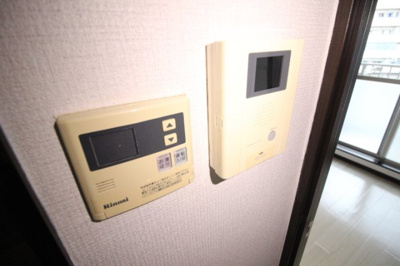 【設備】 | GRAND VERY（グランベリー） | 給湯器リモコン　モニター付きインターフォン
