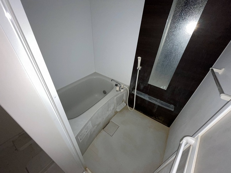 サンスクミの浴室