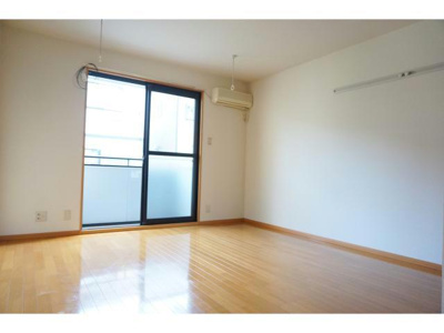 【居間・リビング】 | ハイツティンカーベル | 別室同型タイプ