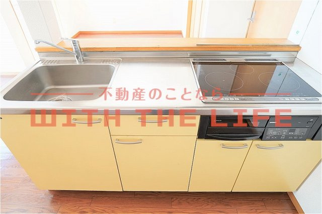 テラスハウス青木【キャッシュバック対象物件】のキッチン|キッチンでお料理をお楽しみください