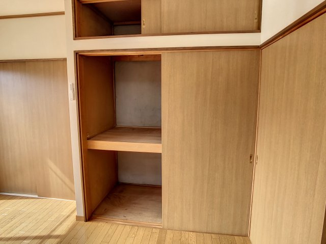 会田マンションの収納