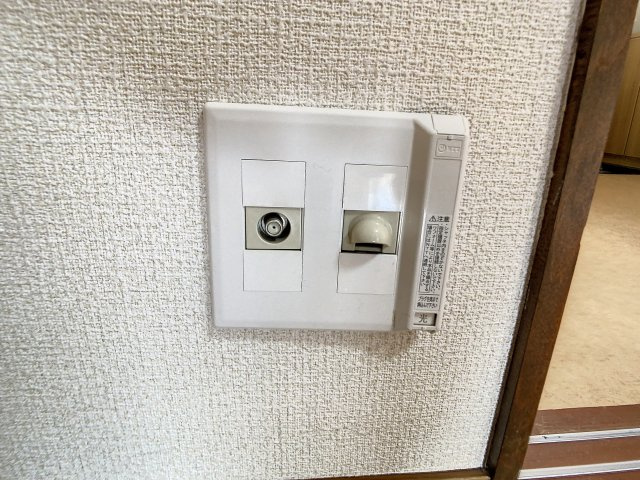 会田マンションの洋室