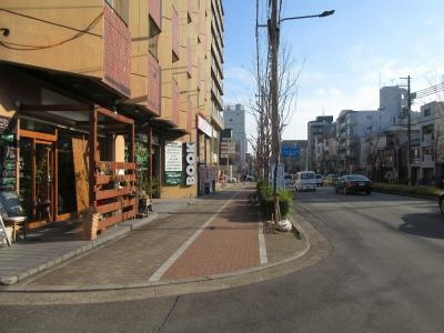 ハイツウエストロードの周辺|前面道路