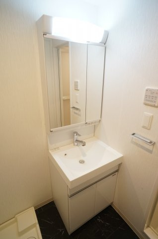 サンクラッソ伊丹の洗面所