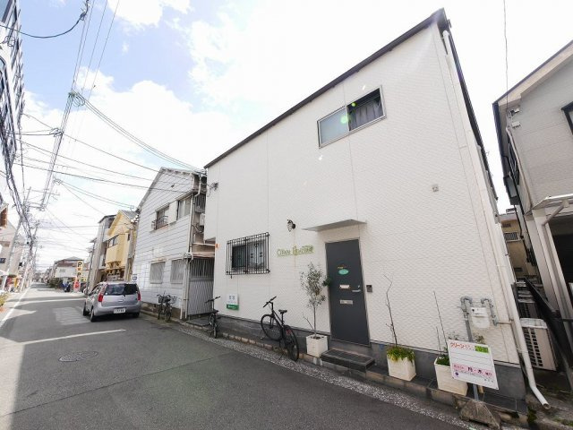 オリーブハウスの外観