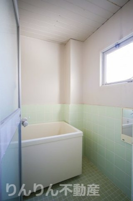 【浴室】 | エル・パセオ仲之町 | お風呂です