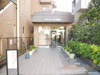 【エントランス】