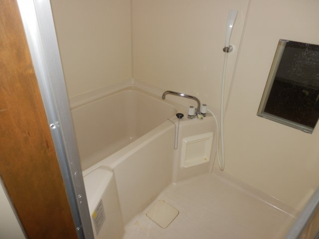 クレールⅡの浴室