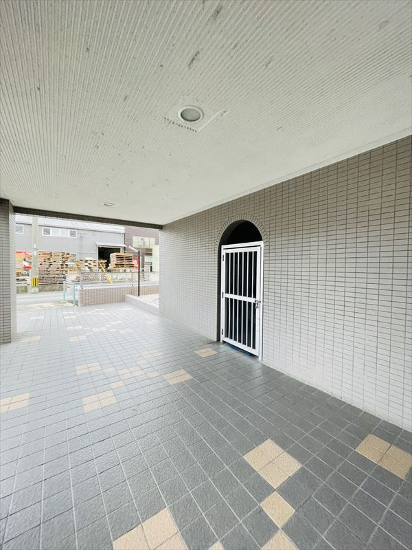 ラフォーレ箱崎のエントランス