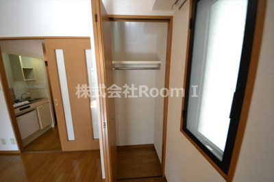 【収納】 | ジュネーゼ大阪城南 | こまごまとしたものを収納できそうですね