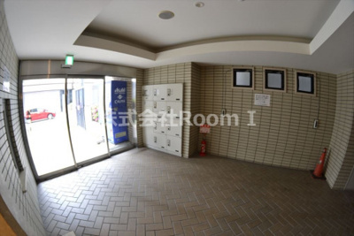 【エントランス】 | ジュネーゼ大阪城南 | 建物の内部です