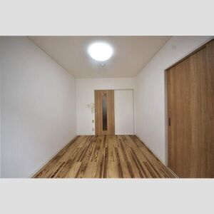 【寝室】 | ルミナス野山