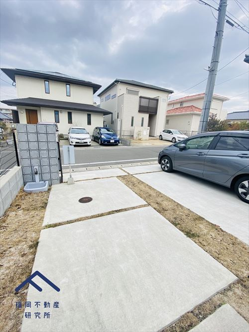 筑紫野市大字筑紫　戸建ての駐車場