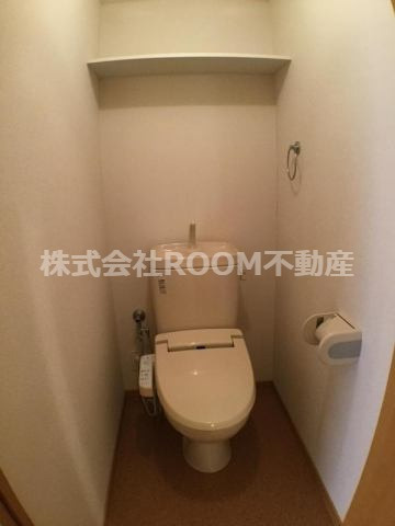 バロン・ドールのトイレ|ゆったりとした空間のトイレです