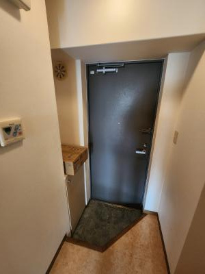 PALACEFIRSTQの玄関