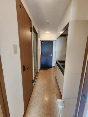 PALACEFIRSTQの内装|廊下