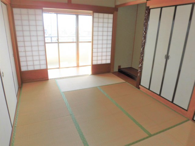 マウンティンやかたⅡの和室