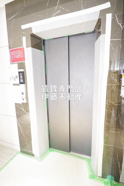 S-RESIDENCE平安通のロビー