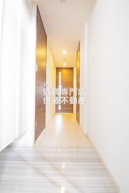 S-RESIDENCE平安通の玄関