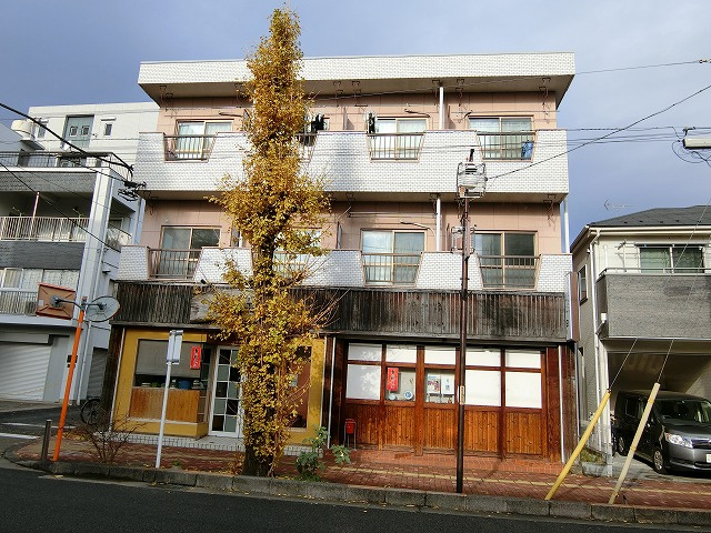 第一井上ビルの外観