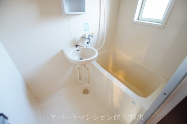 キャリーハイツⅠの浴室