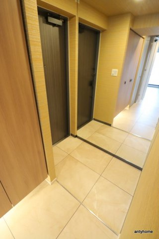 PHOENIX北堀江　仲介手数料無料の玄関