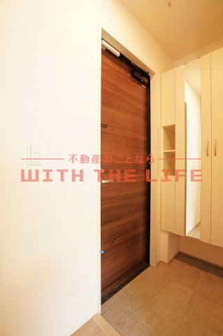 グランツベータ【キャッシュバック対象】の玄関|収納もある玄関です