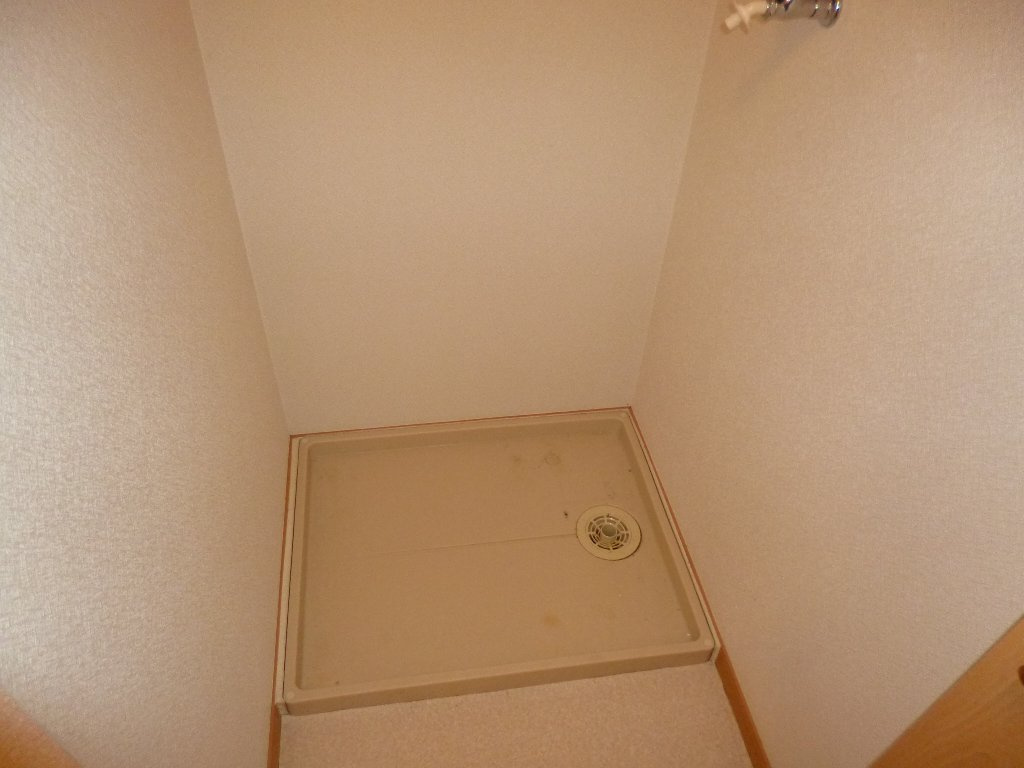 エクセレンテ・Ｆ　四番館のその他|室内洗濯機置場