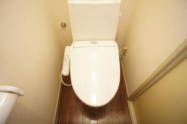 ユニバース梶ヶ谷のトイレ