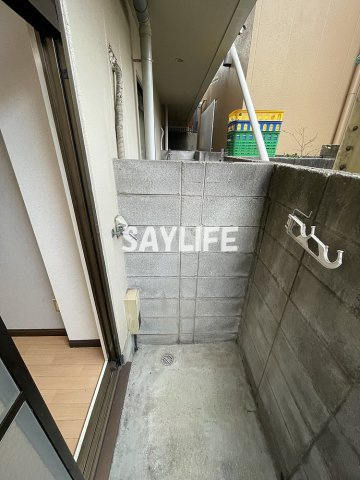 グローリーハイツ東成のバルコニー